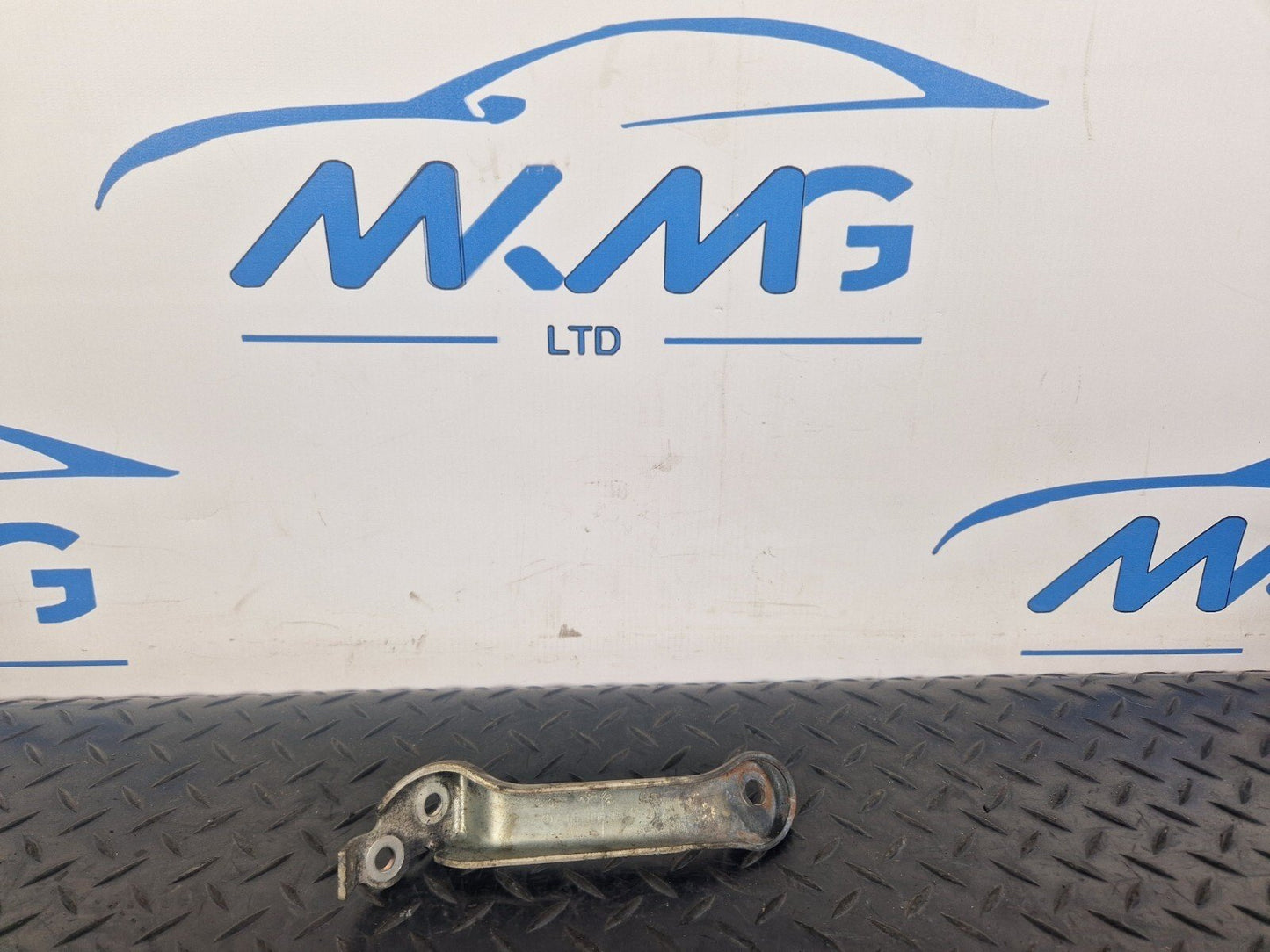 14-21 MERCEDES BENZ C300h W205 TURBOCHARGER BRACKET A6510960540