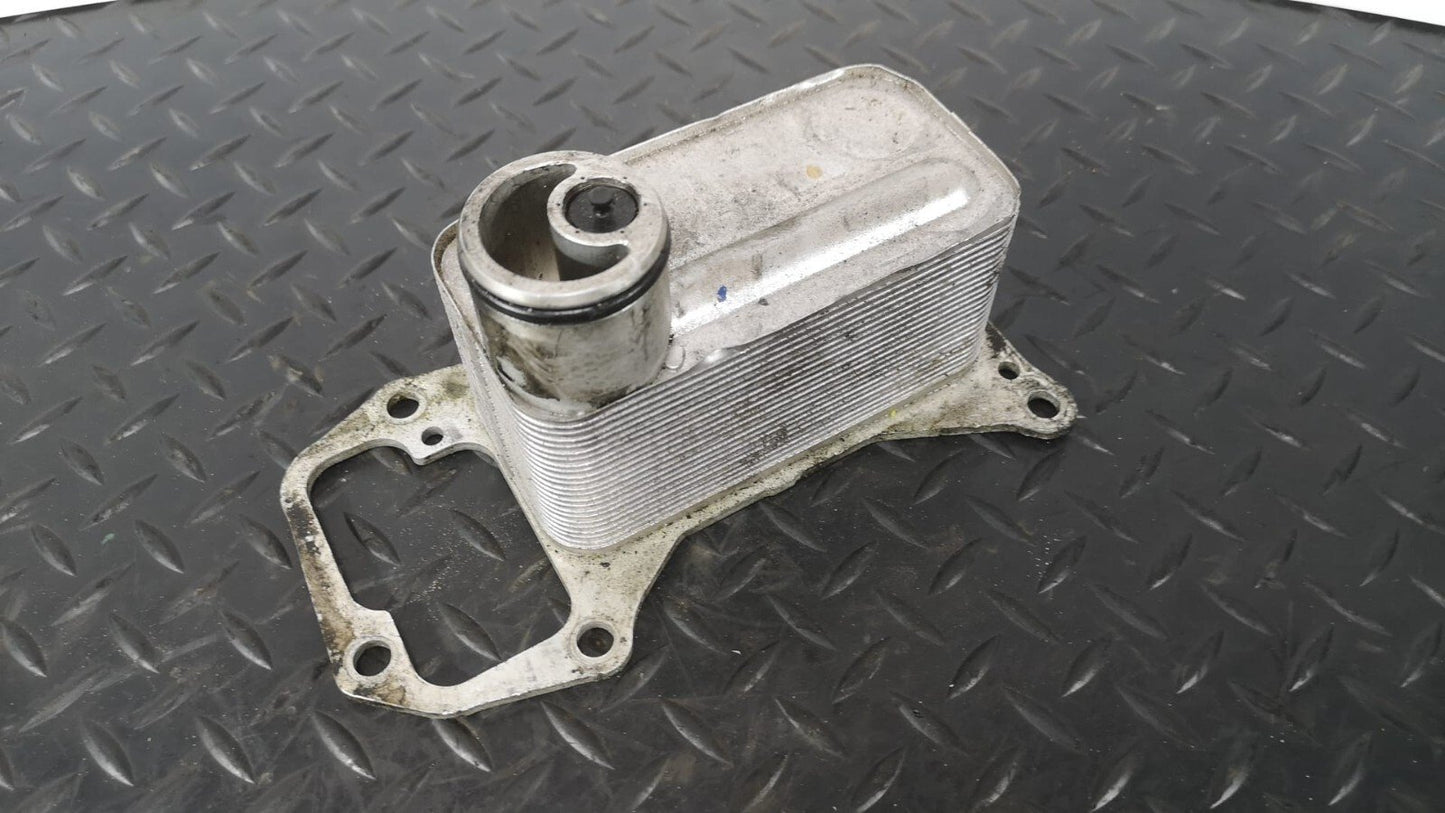 11-16 BMW F10 5-SERIES 530D DIESEL ENGINE GENUINE OIL COOLER 8512435