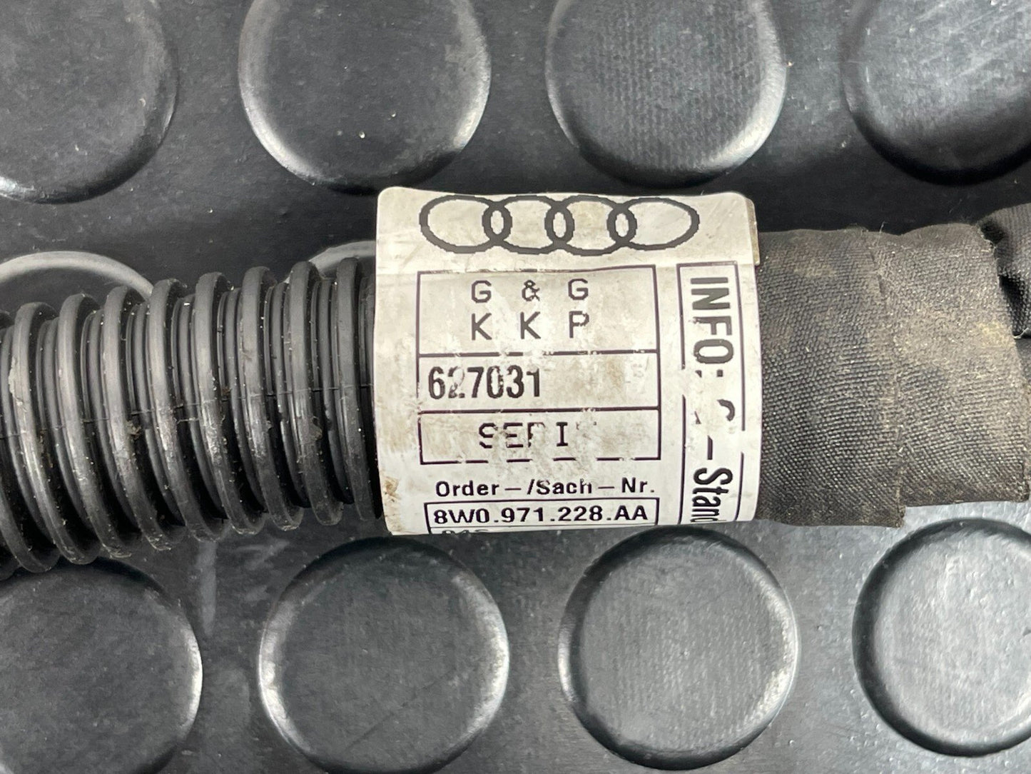 16-19 AUDI A4 B9 ESTATE GENUINE ALTERNATOR POSITIVE WIRE CABLE 8W0971228AA