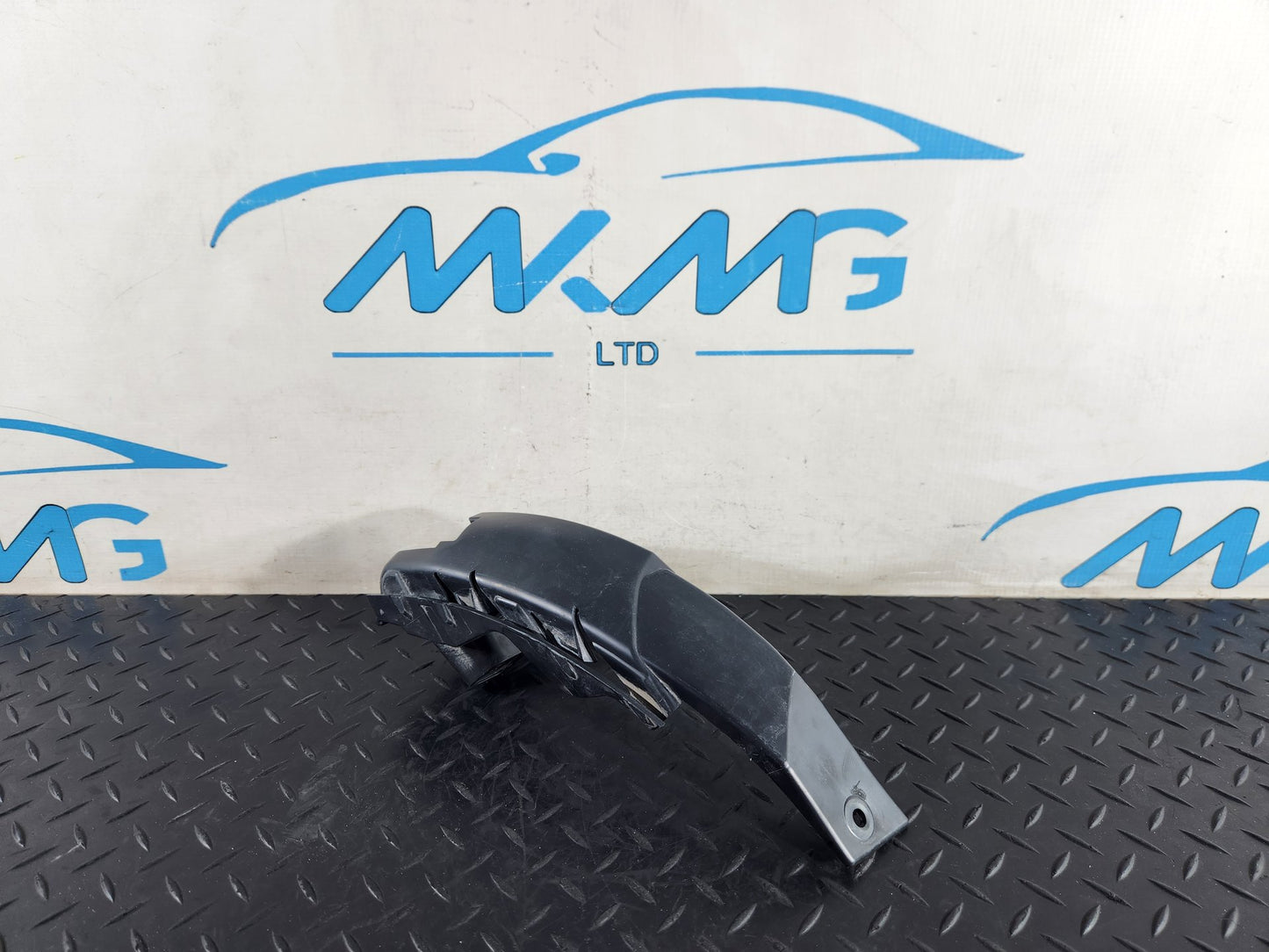 Land Rover Range Rover Evoque L551 Rear Left Bumper Mount Bracket K8D2-17A882-A