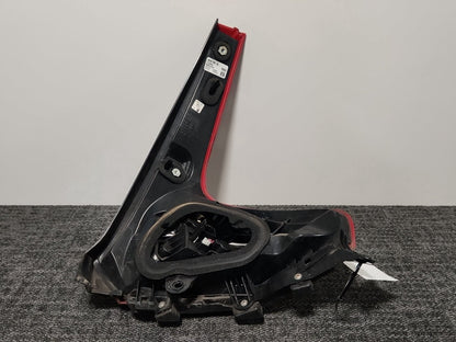 2014 Volvo V40 MK3 (525) Genuine Rear Left N/S Passenger Tail Light 31395844