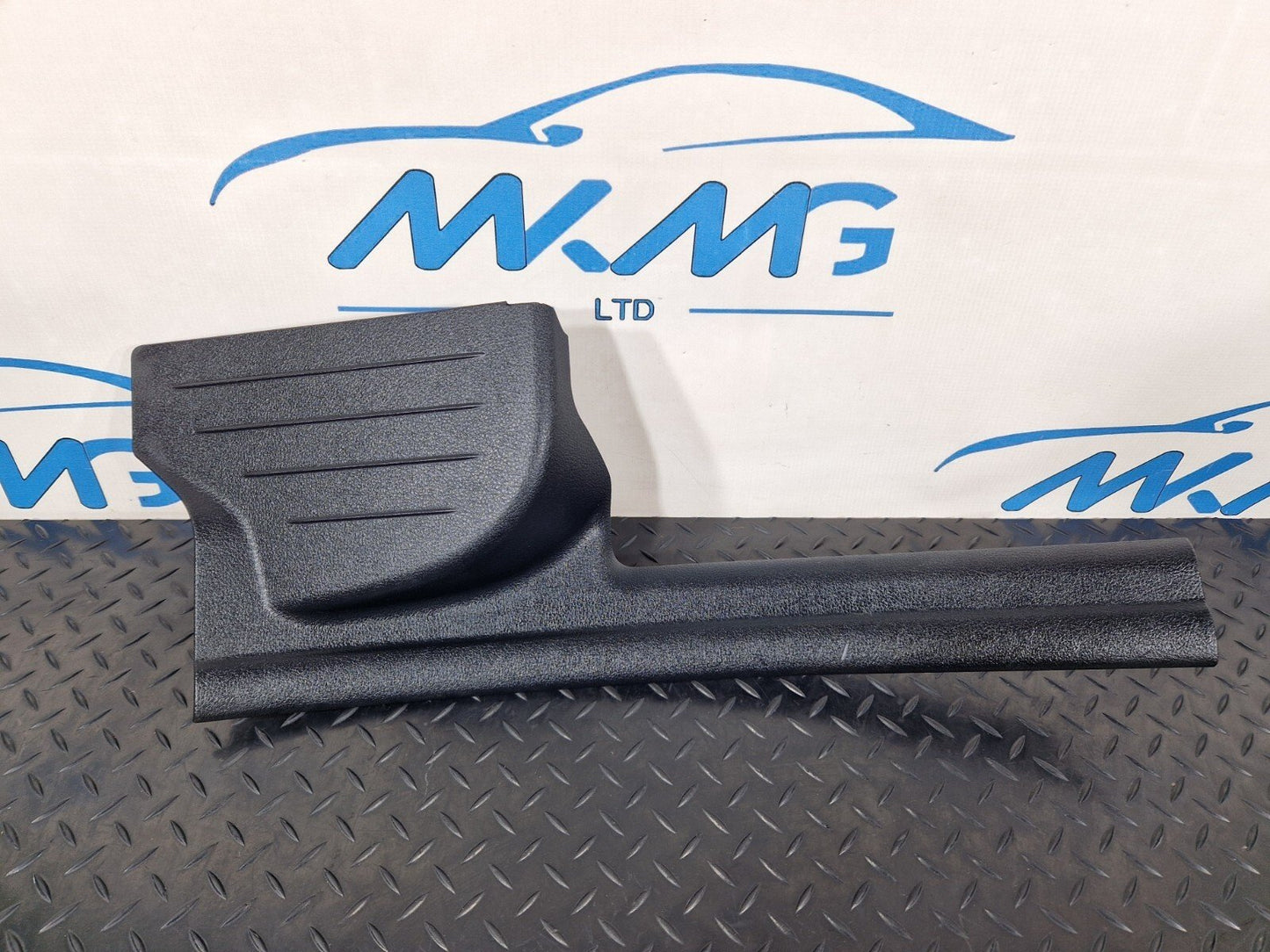 BMW 2 SERIES GRAN TOURER F45 F46 GENUINE REAR RIGHT STEP TRIM PANEL 7362332