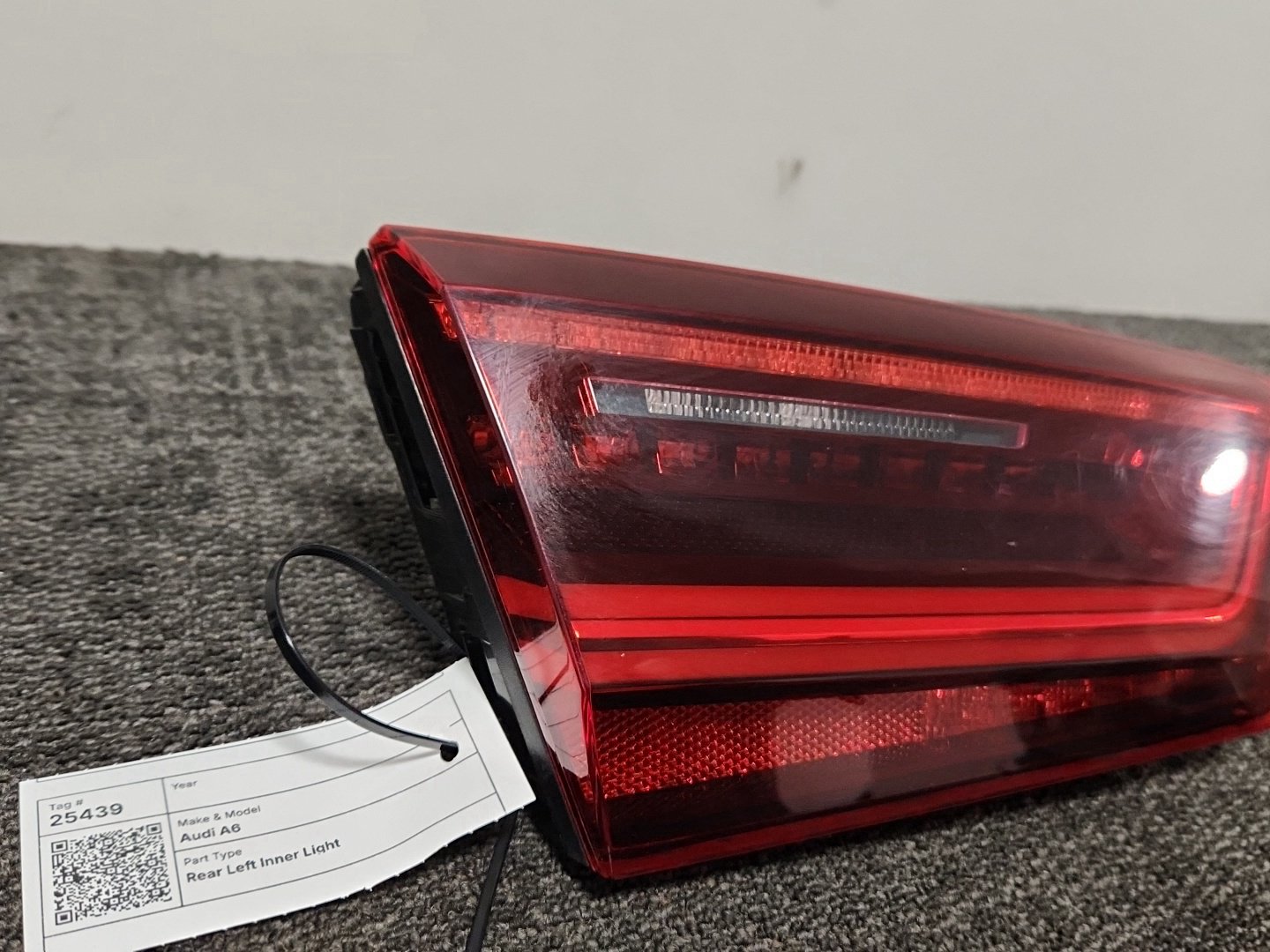 Audi A6 C7 Genuine Rear Left N/S Inner Tail Light 4G9945093E