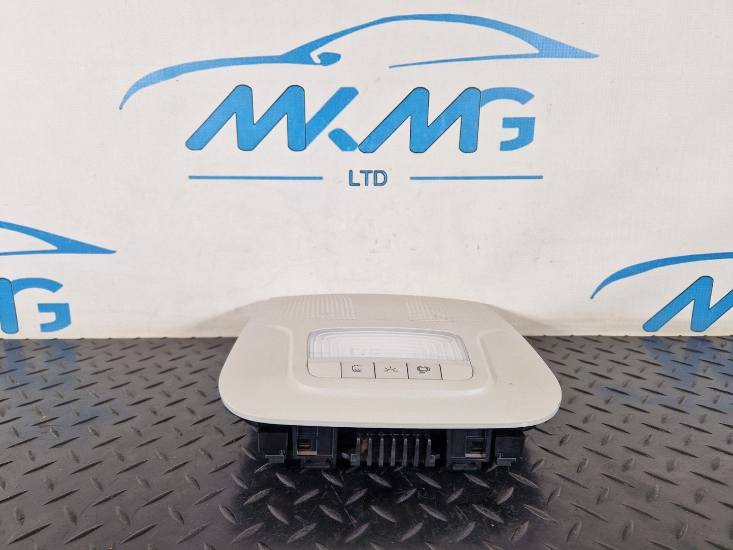 14-23 MERCEDES VITO FRONT HEADLINER OVERHEAD INTERIOR LIGHT CONSOLE A4478200035