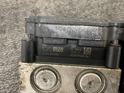 Iveco Daily MK5 2.3L Diesel Genuine ABS Pump Control Module 0265956036