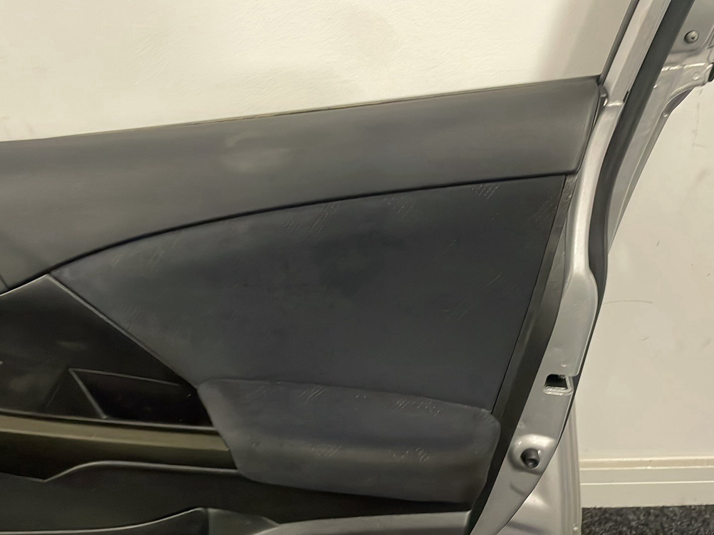 Honda Civic MK9 (FK27) Hatchback Front Right O/S Driver Complete Door in Silver