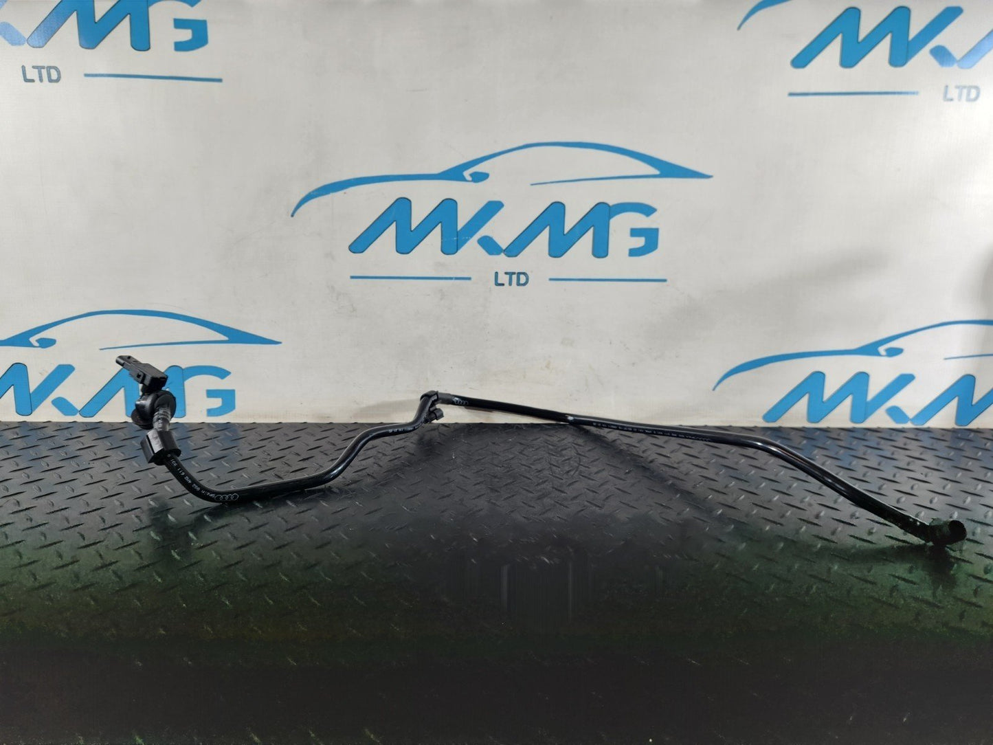 16-20 AUDI Q7 4M 3.0 TDI CRTC BRAKE VACUUM HOSE WITH NON-RETURN VALVE 4M2611931