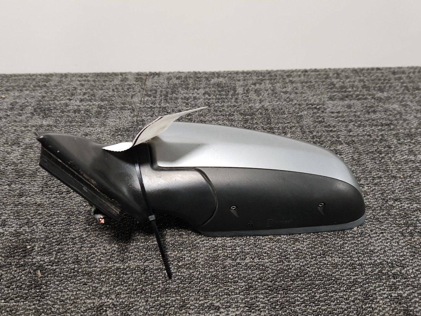 2006 Audi A4 B7 Genuine Front Left N/S Door Wing in Mirror Quartz Grey Metallic