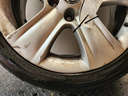 Skoda Yeti MK1 5L 17" Alloy Wheel with Tyre 225/45/17 ~4mm