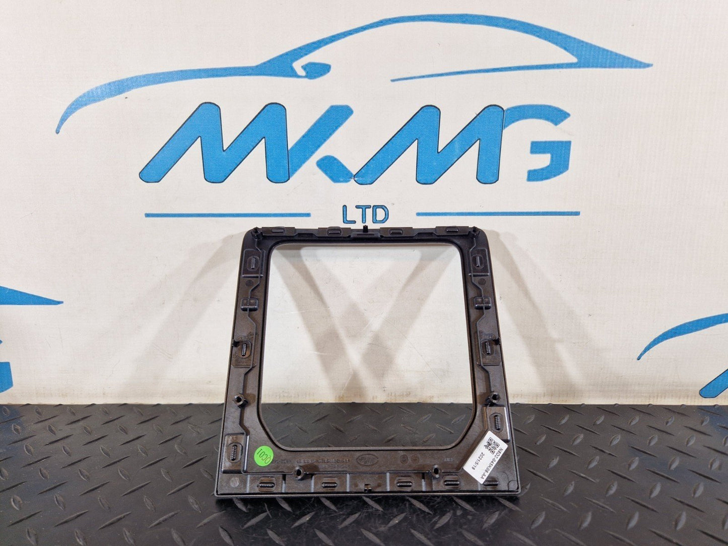 19-ON RANGE ROVER EVOQUE L551 GENUINE CONSOLE CONTROL BEZEL N8D2-045K08-AA