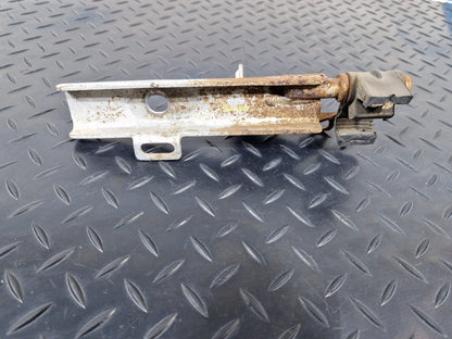 14-21 MERCEDES C200D W205 OEM EXHAUST PIPE MOUNT HOOK BRACKET HOLDER A2054902440
