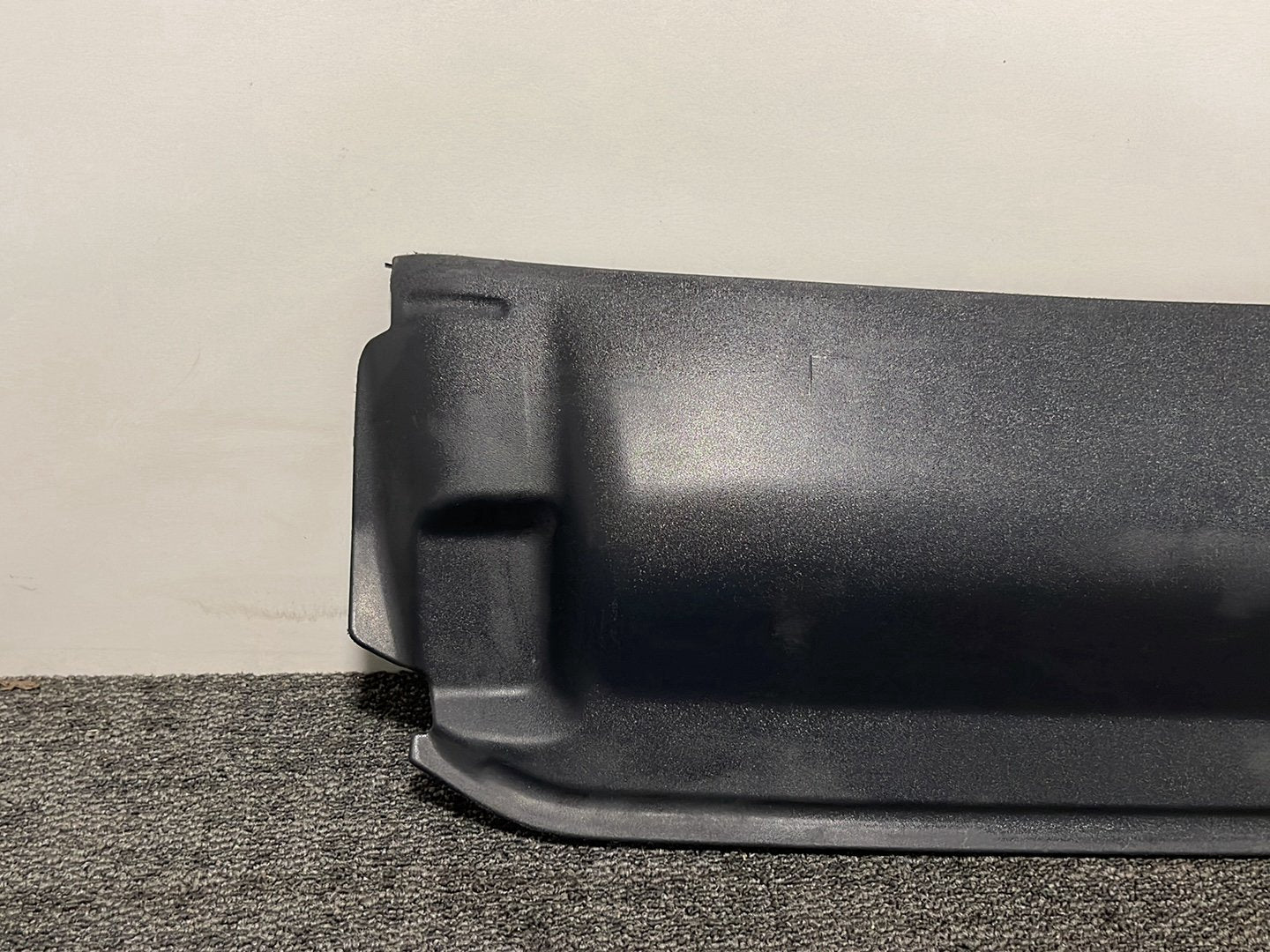 Audi A4 B9 Genuine Slam Panel Frame Plastic Upper Radiator Trim 8W0807081