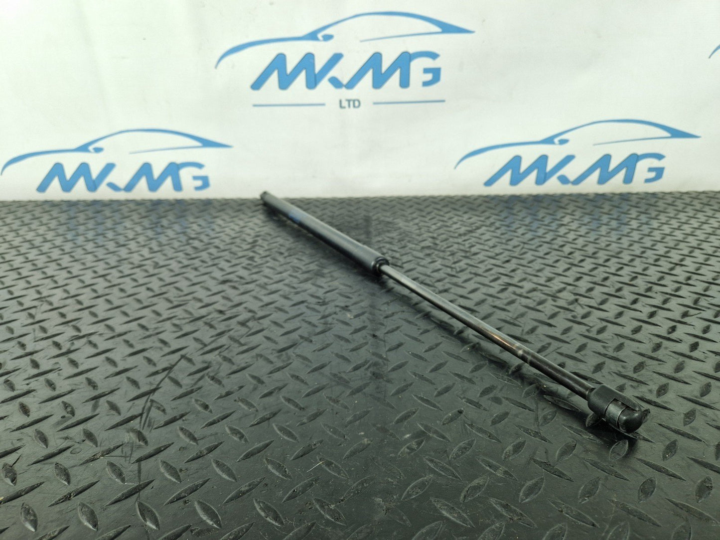 14-23 MERCEDES VITO W447 GENUINE OEM TAILGATE BOOT HATCH GAS STRUT A4479800264