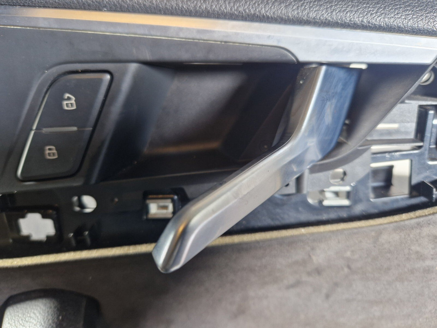 16-23 AUDI A5 F5 SPORTBACK S-LINE FRONT O/S DOOR CARD PANEL 8W8867134