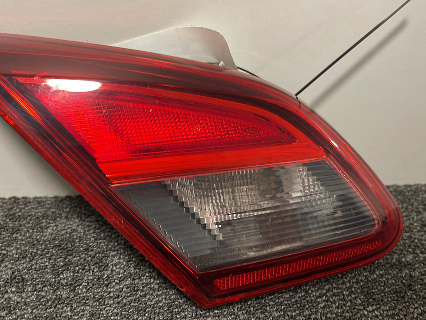 2016 Vauxhall Corsa MK4 (E) (4500) Genuine Rear Left Inner Tail Light 39012631