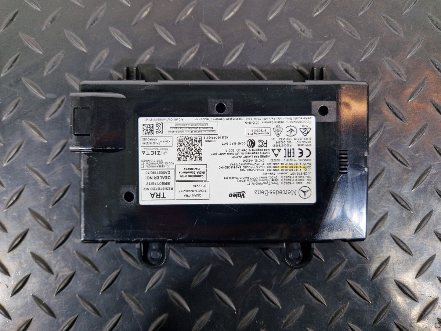 18-ON MERCEDES BENZ A CLASS W177 TELEMATIC CONTROL MODULE A1679008309