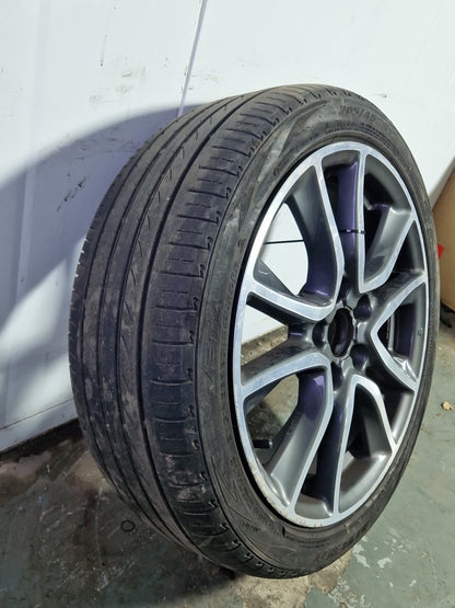 Honda CR-Z MK1 (ZF13) 17" Alloy Wheel with Tyre 205/45/17 4mm 17065A