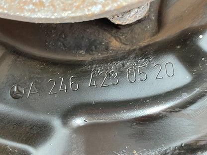 12-18 MERCEDES A B CLA W176 W246 C117 GENUINE REAR RIGHT SIDE WHEEL HUB A2460406