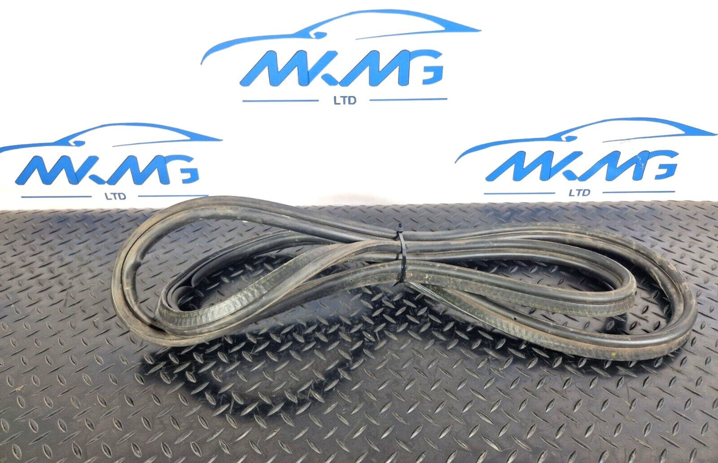 BMW 2 SERIES GRAN COUPE F44 GASKET SEAL RUBBER TAILGATE BOOT LID TRUNK 7292144