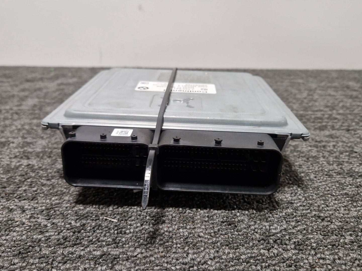 BMW 318i E90 Saloon 2.0 Petrol Genuine Engine Control Unit ECU 7599881