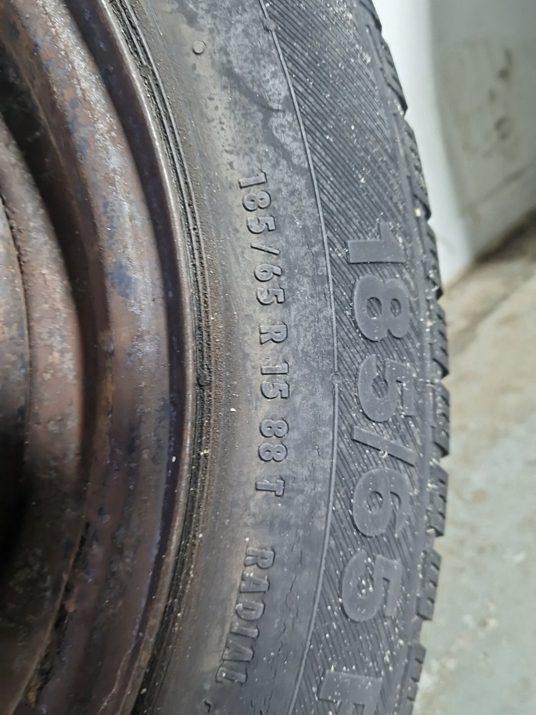 Vauxhall Corsa MK3 (D) (4400) Hatchback 15" Steel Wheel with Tyre 185/65/15 ~6mm