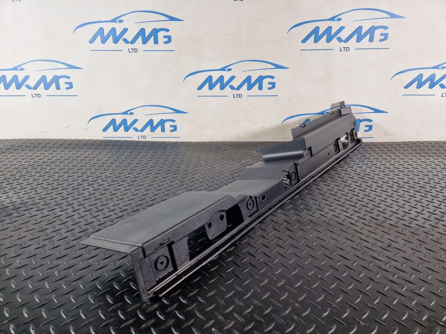 10-15 AUDI Q7 4L OEM NSR BOOT FLOOR FAIRING PANEL COVER TRIM 4L0863527A
