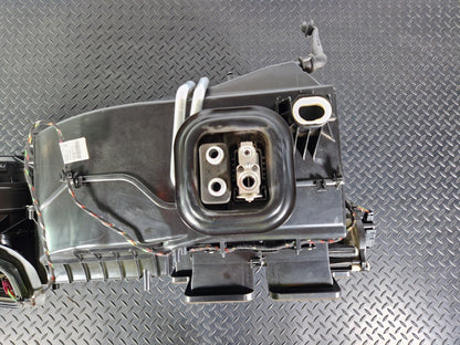 18-ON MERCEDES BENZ A CLASS W177 GENUINE HEATER MATRIX BOX A2478300600