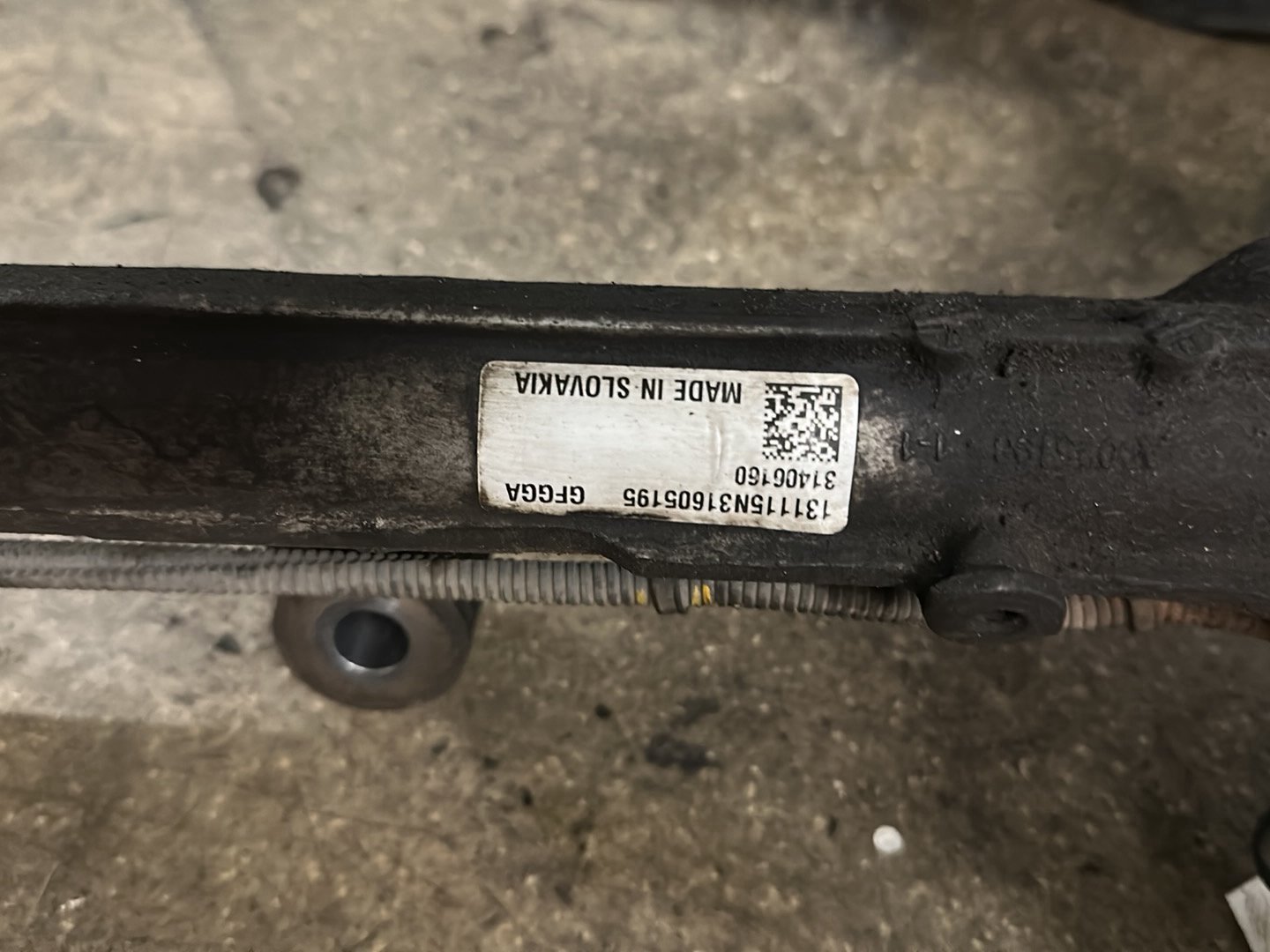 Volvo V40 MK3 (525) Hatchback Genuine Power Steering Rack 31406160