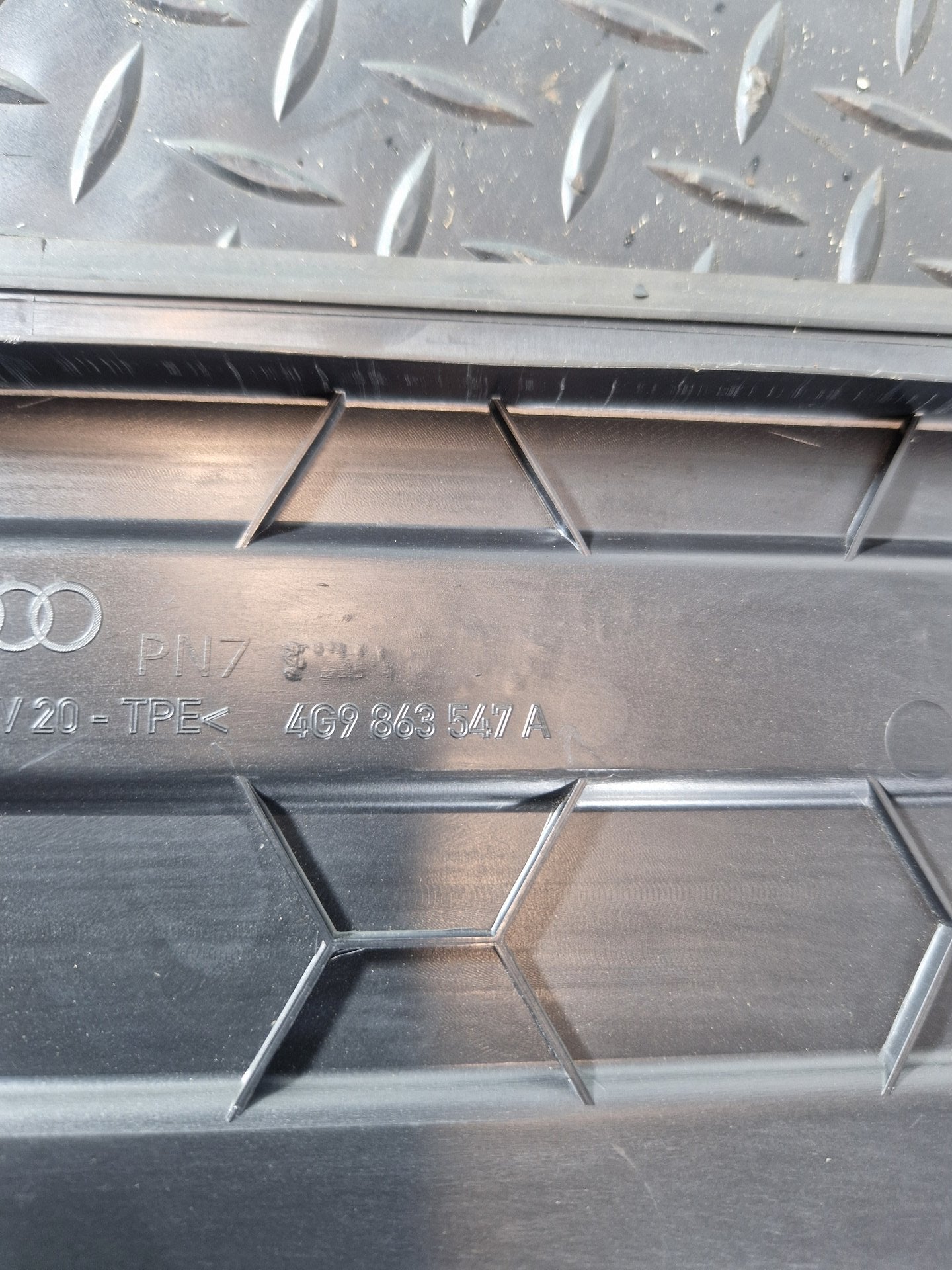 Audi A6 Allroad C7 Genuine Boot Spare Wheel Cover 4G9863547A