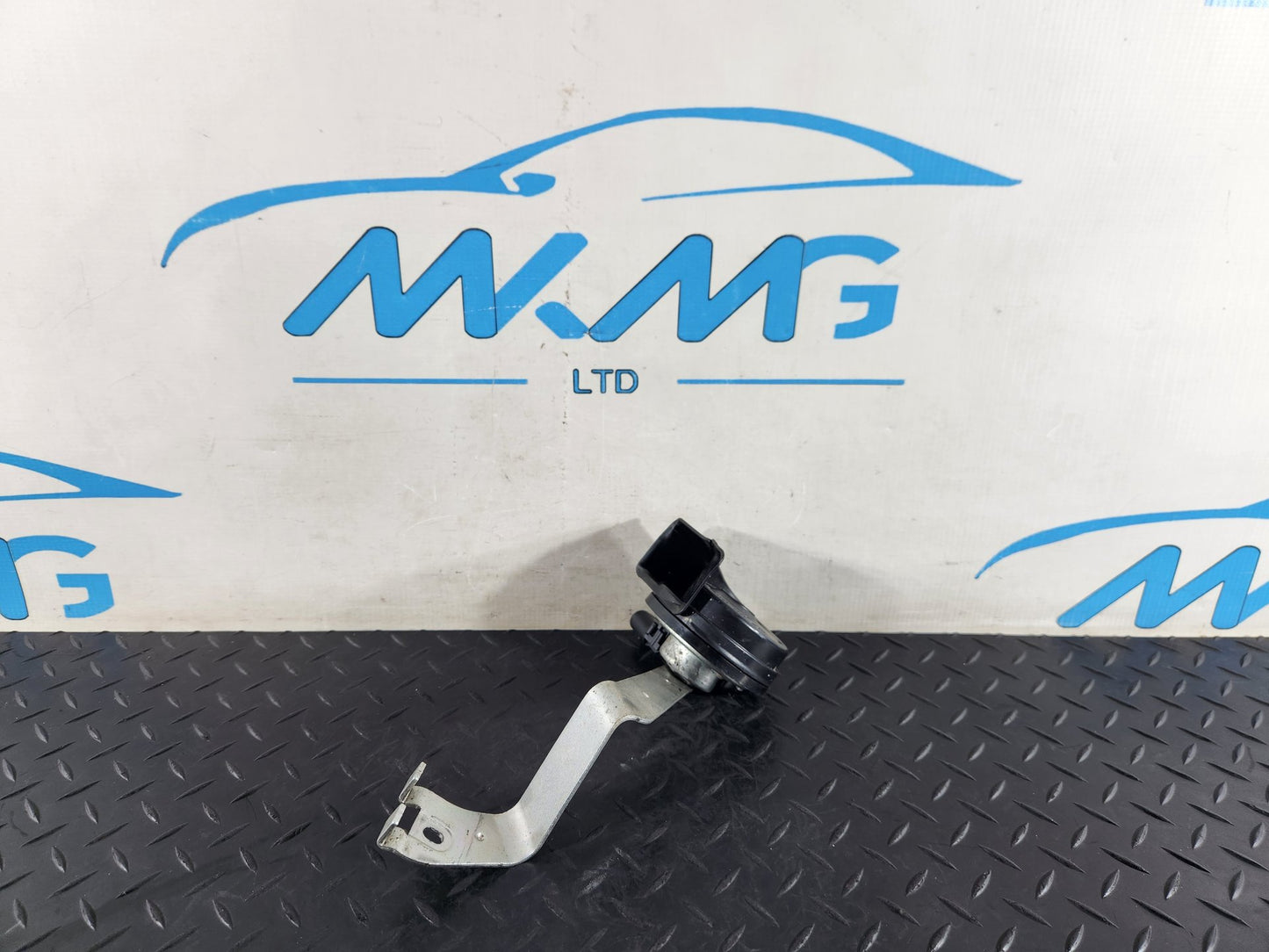 BMW 118i F40 Hatchback High Pitch Horn Genuine 7933222