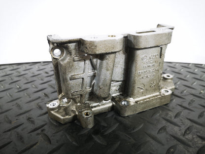 16-19 AUDI A4 B9 GENUINE V6 3.0TDI CSW CYLINDER HEAD END PLATE 059109122AA