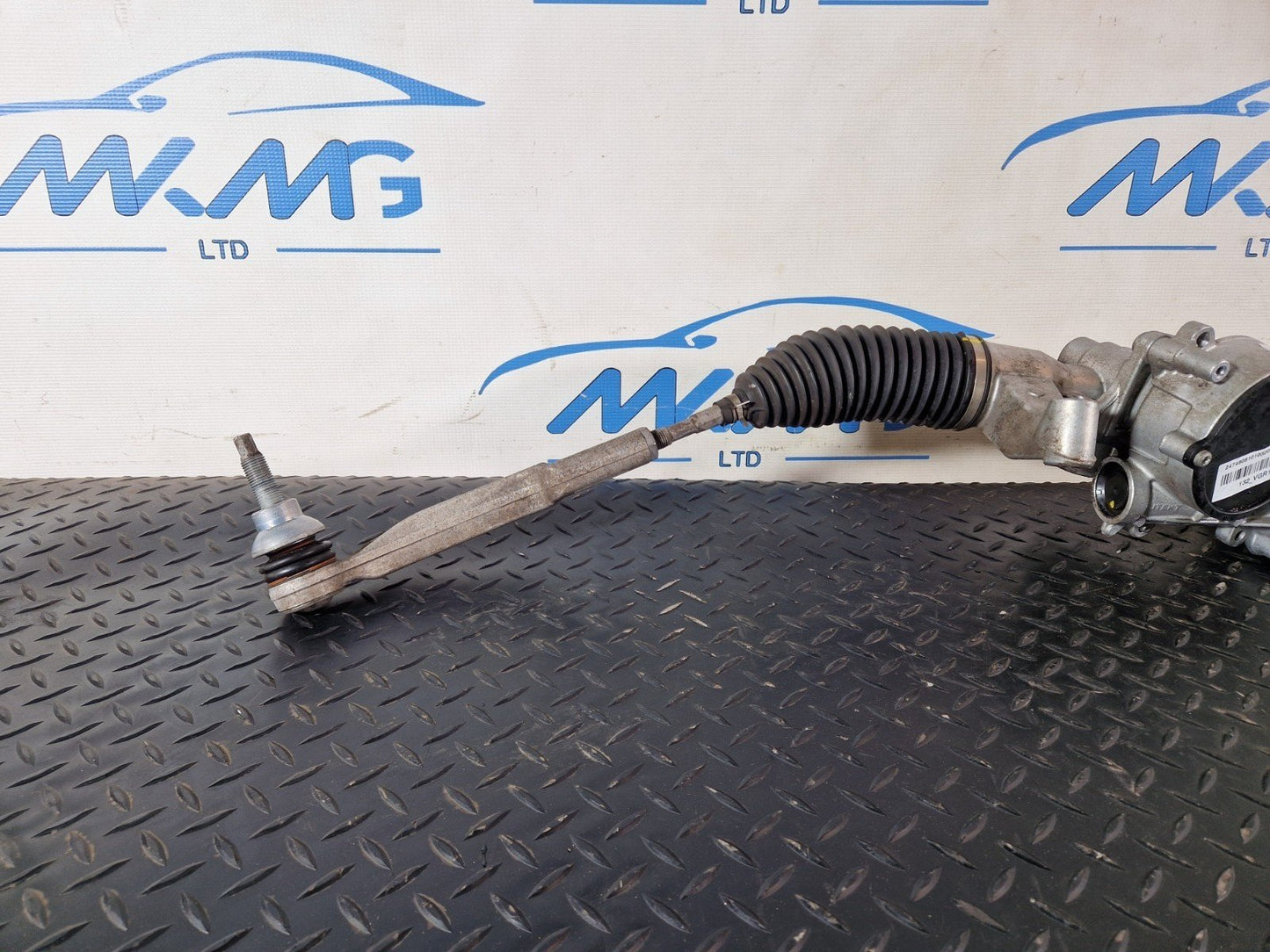 19-ON MERCEDES BENZ B CLASS W247 POWER STEERING RACK A2474608101