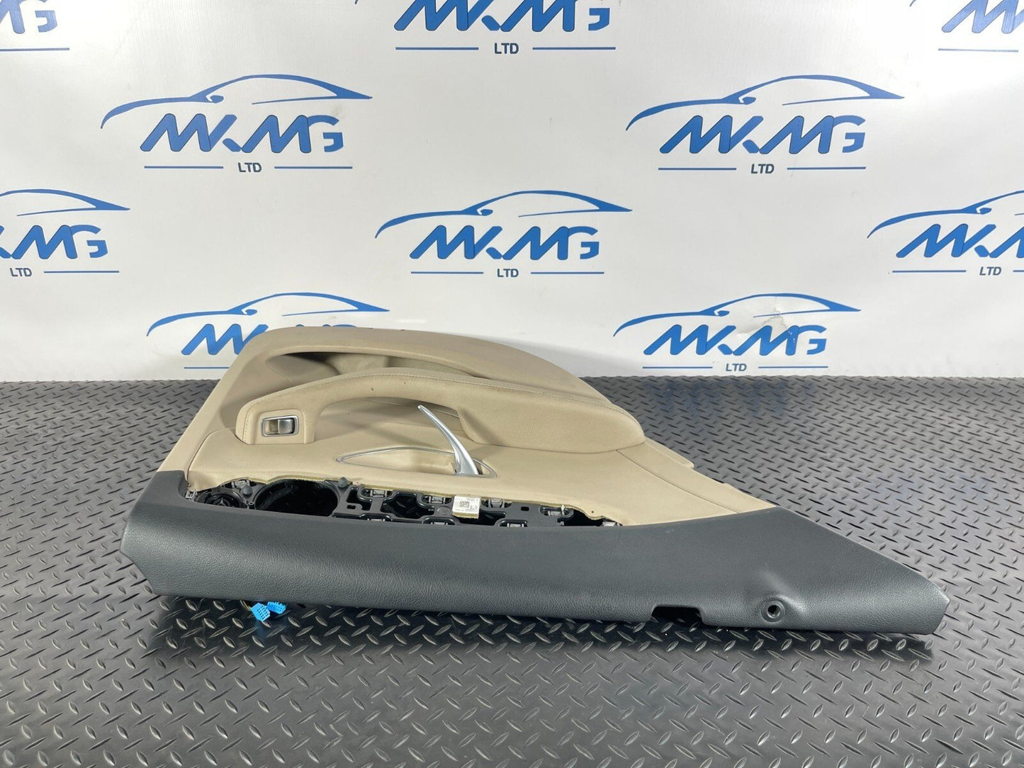 14-21 MERCEDES BENZ C350e W205 GENUINE REAR LEFT PASSENGER DOOR TRIM A2055409167