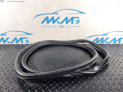 Land Rover Range Rover Evoque L551 SUV Genuine Front Left Door Seal K8D220708AC