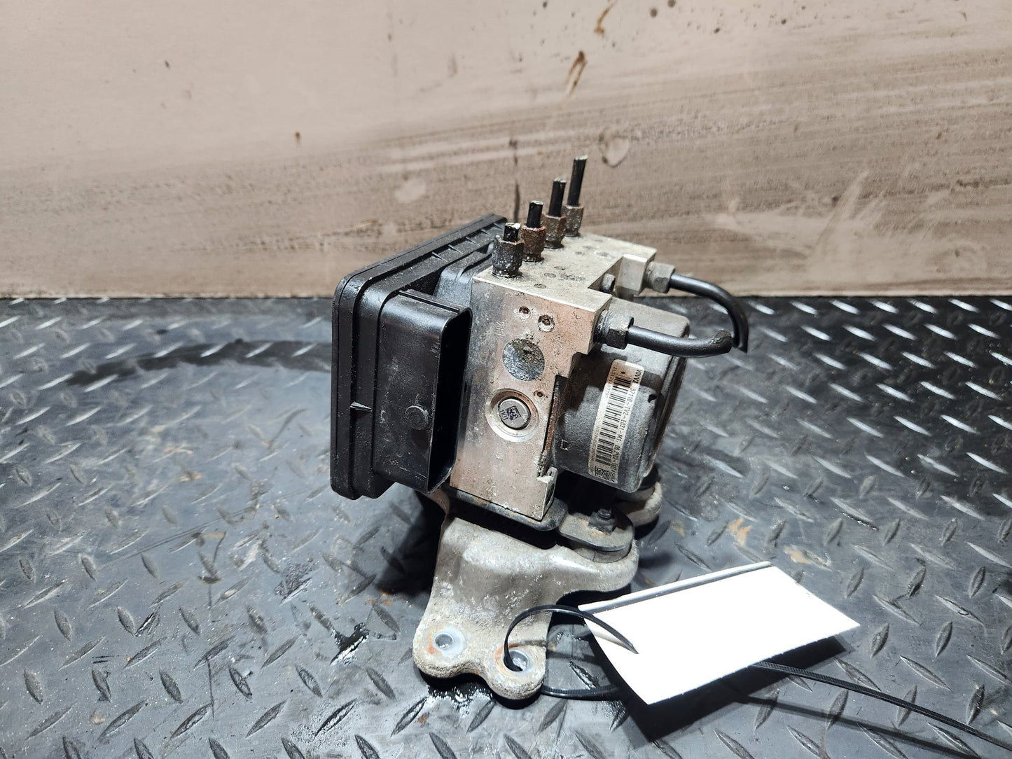 Honda Civic MK9 (FK27) Genuine 2.2 Diesel ABS Pump Module 57110-TV2-E031-M1
