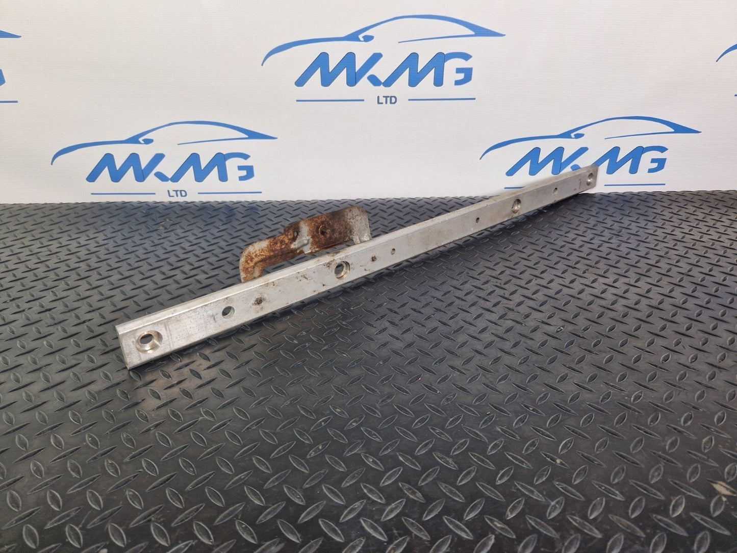 14-21 MERCEDES-BENZ C-CLASS C250D W205 OEM REAR TUNNEL BEAM BAR A2056190725