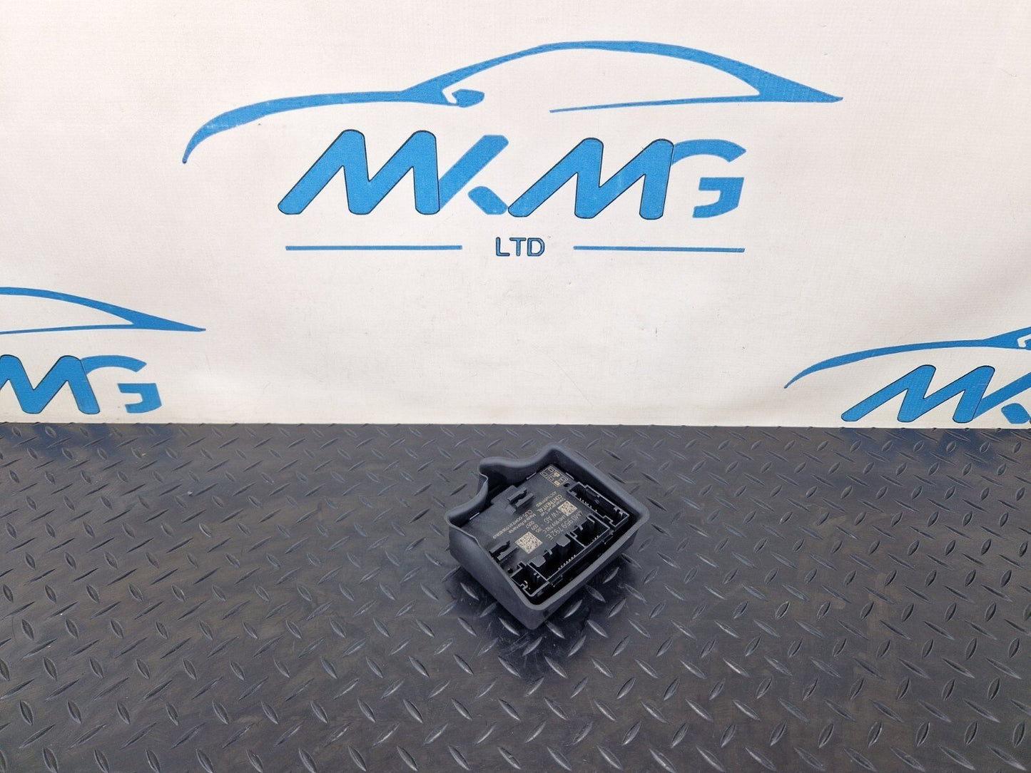16-24 AUDI A5 F5 COUPE FRONT LEFT SIDE DOOR CONTROL MODULE UNIT ECU 4M0959792E