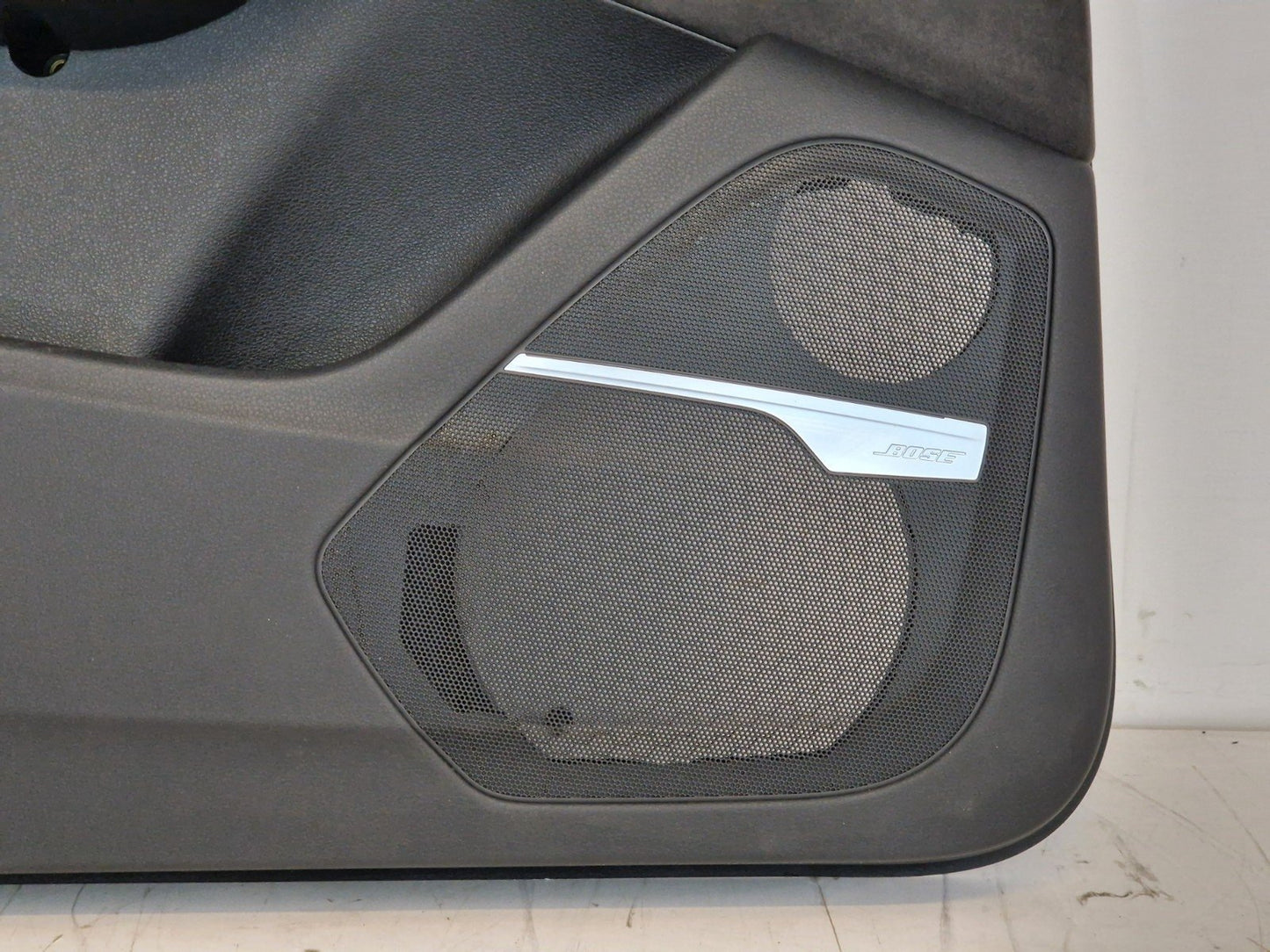 16-20 AUDI Q7 4M OEM FRONT LEFT ALCANTARA DOOR CARD PANEL COVER 4M2867105