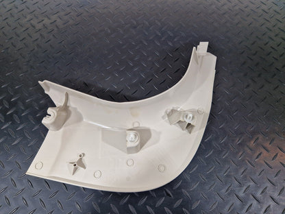 11-18 BMW 6 SERIES F06 RHD FRONT LEFT BOTTOM FOOT AREA TRIM COVER 7328015