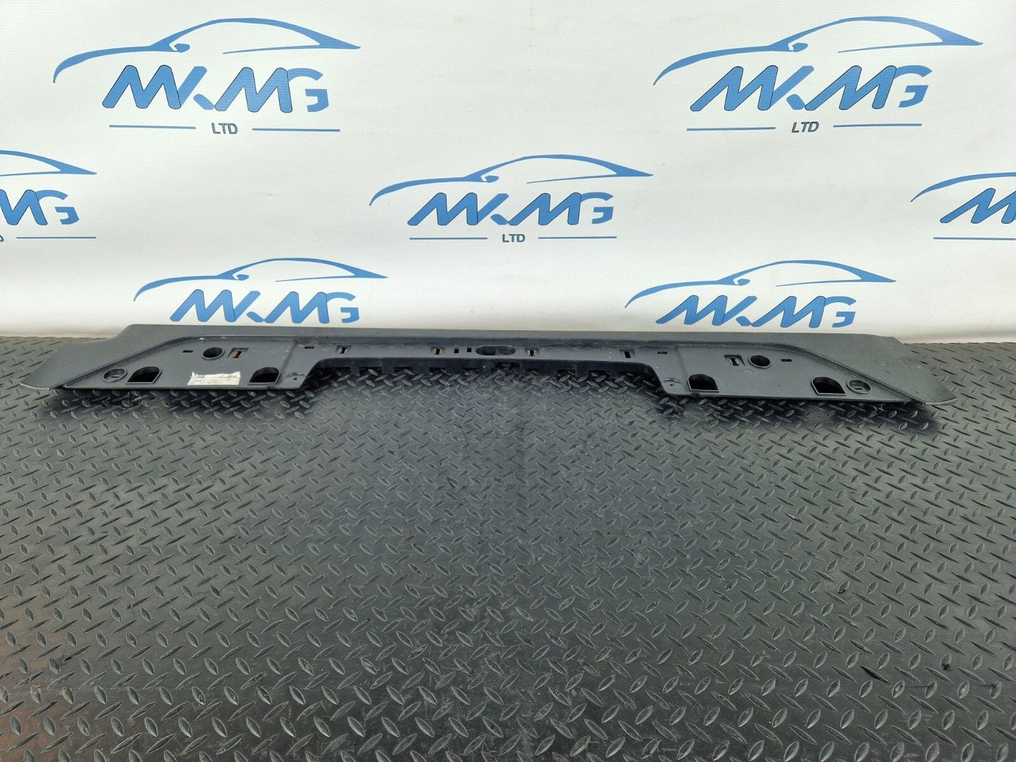 14-23 MERCEDES BENZ VITO W447 OEM BOOT STEP PANEL A4476940328