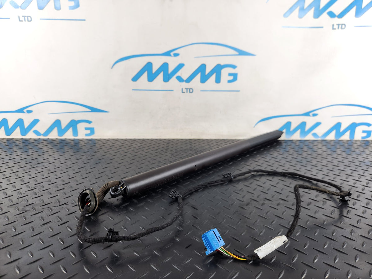 2019- Mercedes-Benz B200d B-Class W247 Rear Right Tailgate Strut A2478905600