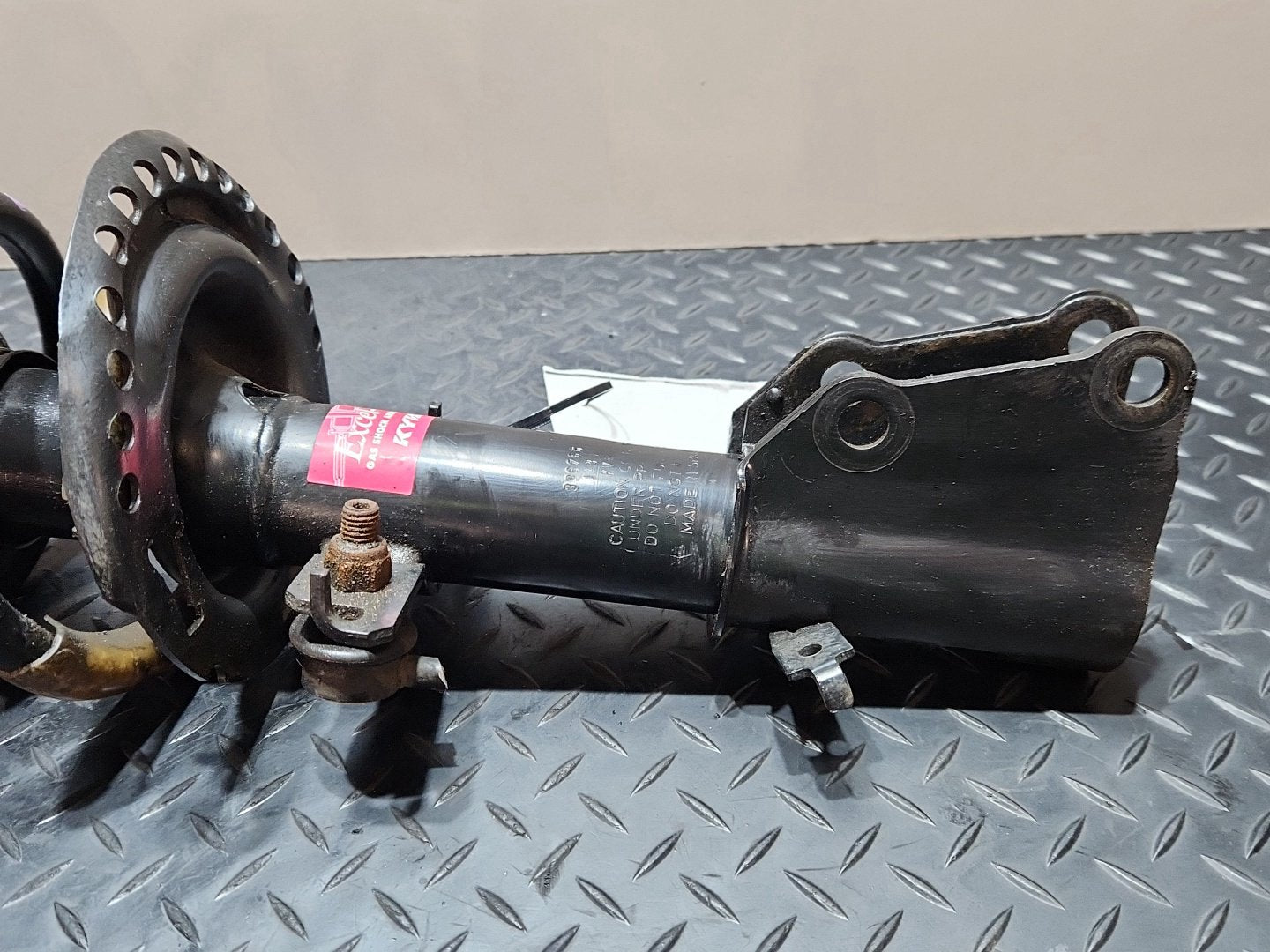KYB Excel-G Front Right Shock Absorber for Mercedes Citan W415 Cargo Van