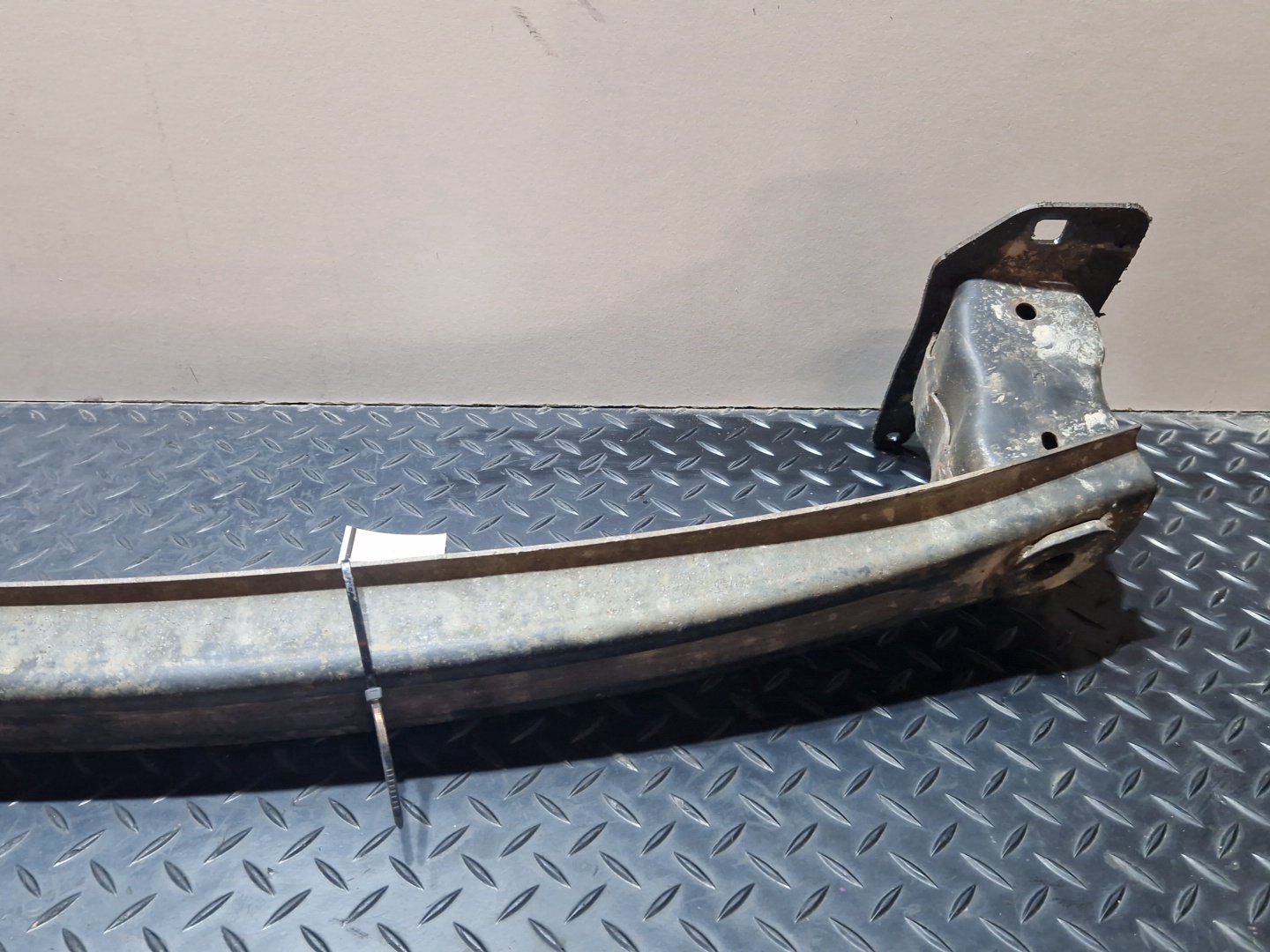 Seat Ibiza MK4 FL- 6J Hatchback Front Bumper Bar Reinforcement