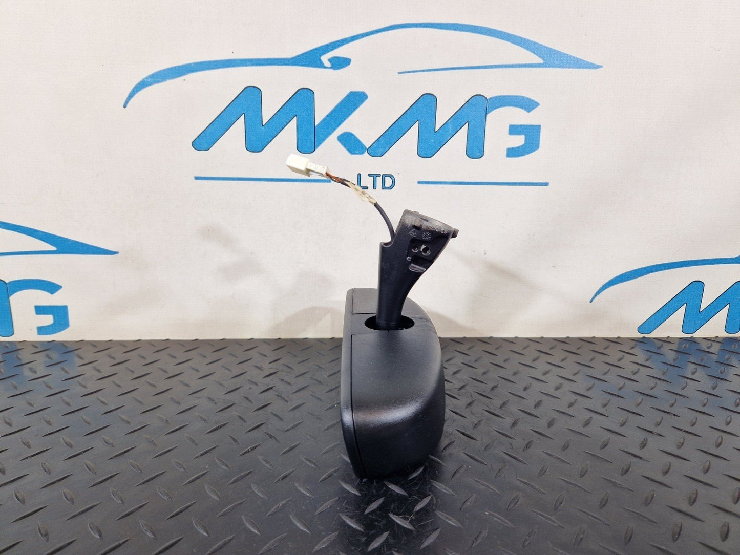 12-18 MERCEDES BENZ B-CLASS W246 GENUINE REAR VIEW MIRROR A2468100717