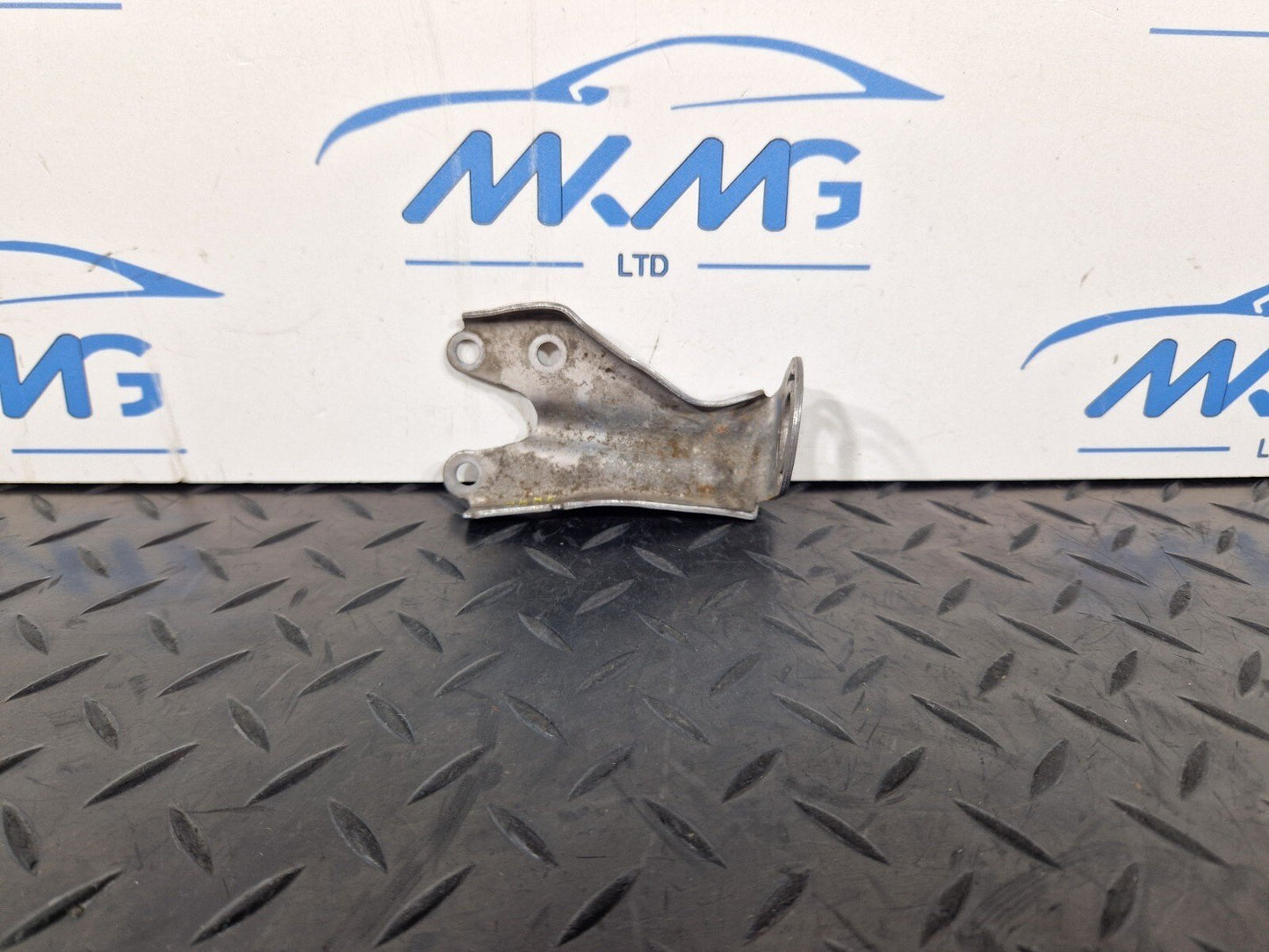 14-21 MERCEDES-BENZ C-CLASS C250D W205 EGR INTAKE BRACKET A6511410369
