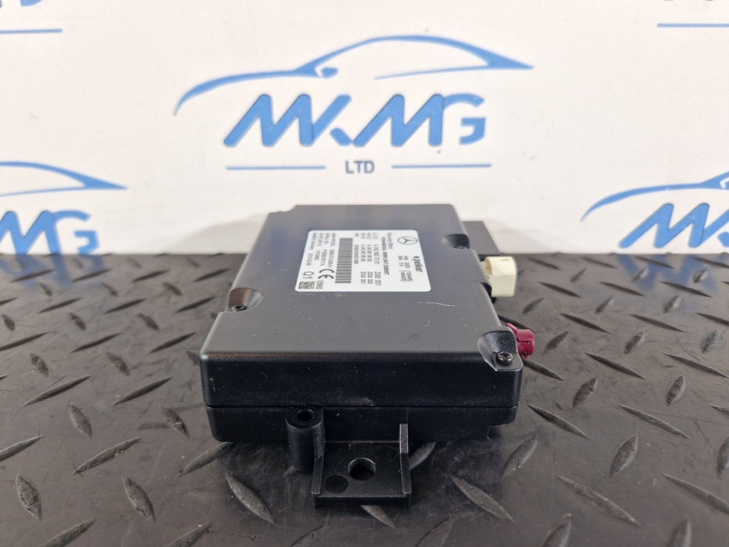 Mercedes-Benz Unknown Part Type A2429007001