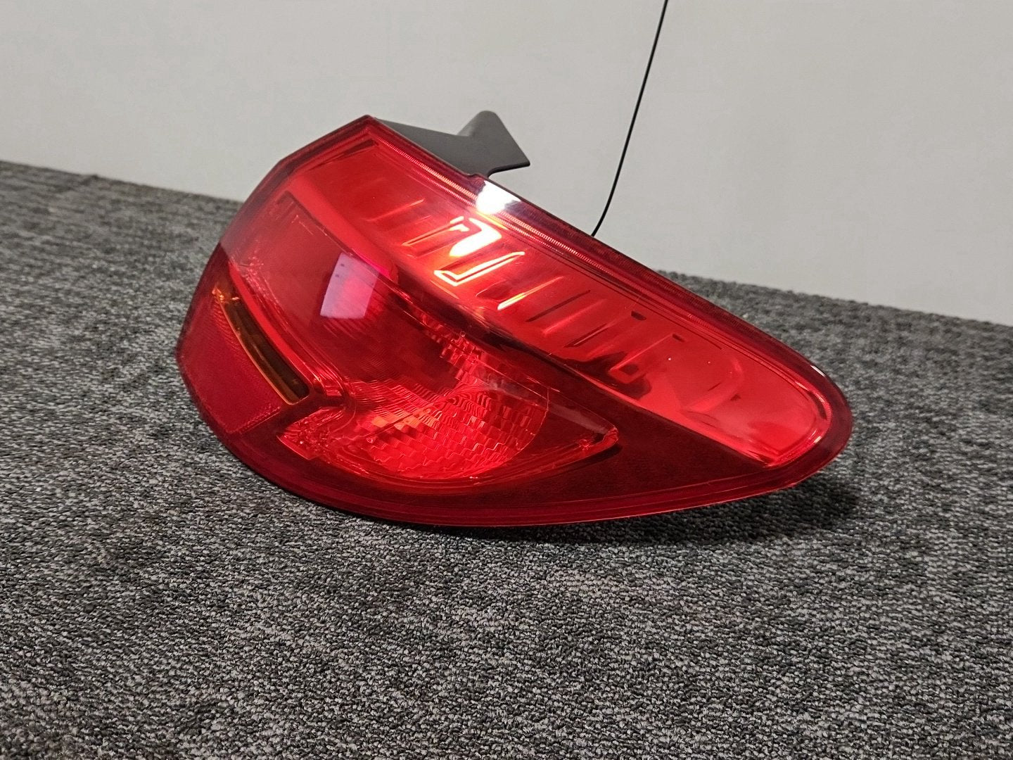 2011 Vauxhall Meriva MK2 (B) (4470) Genuine Rear Right O/S Outer Tail Light