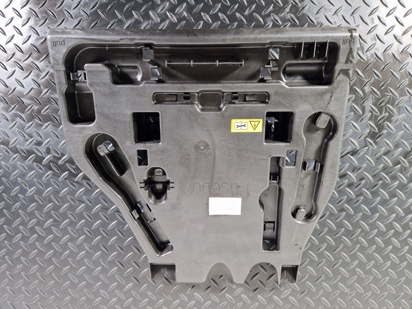 18-ON MERCEDES BENZ SPRINTER W907 OEM STORAGE COMPARTMENT A9075460900