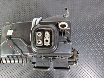 18-ON MERCEDES BENZ A CLASS W177 GENUINE HEATER MATRIX BOX A2478300600