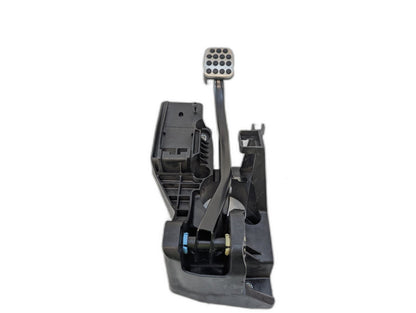 MERCEDES BENZ A CLASS W177 GENUINE ACCELATOR PEDAL A2472920800